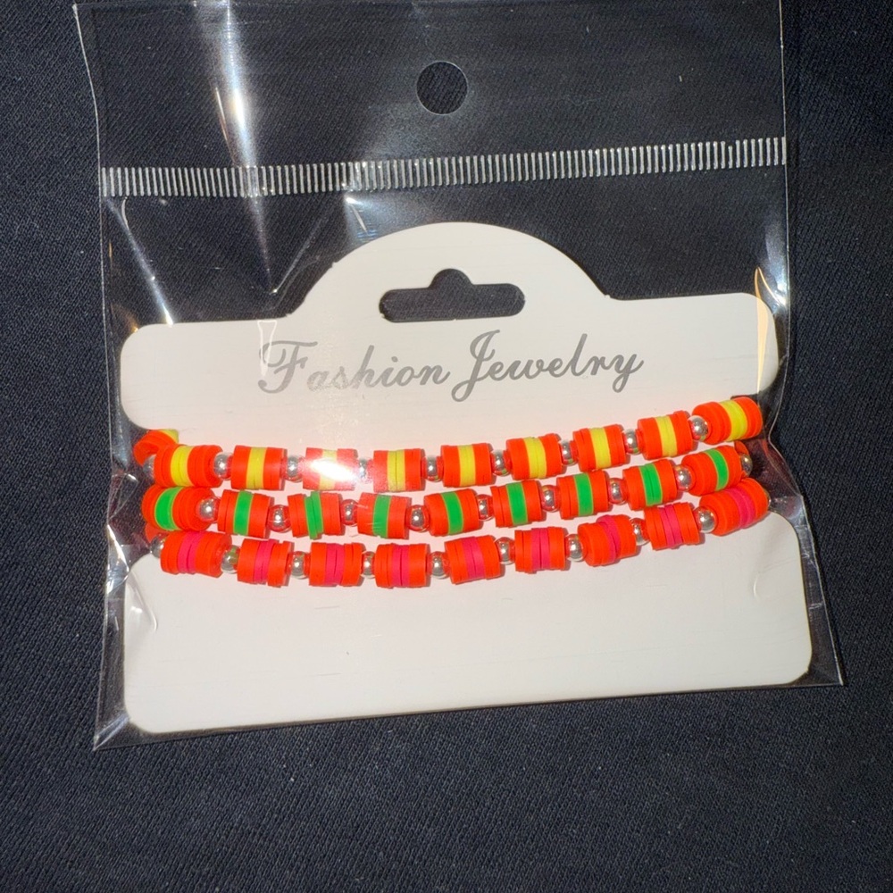 🐠 Vibrant Multicolor Beaded Bracelet Set